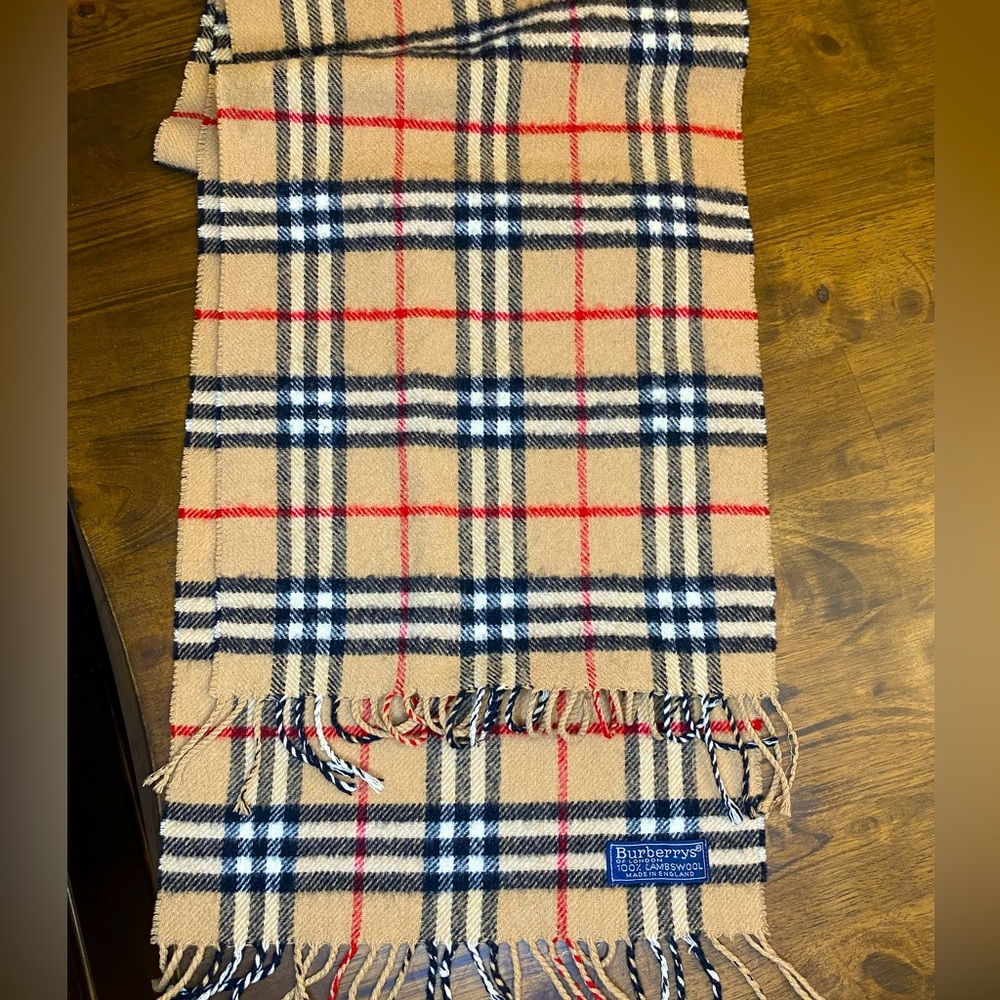 Vintage Luxury Burberry Plaid Classic Scarf